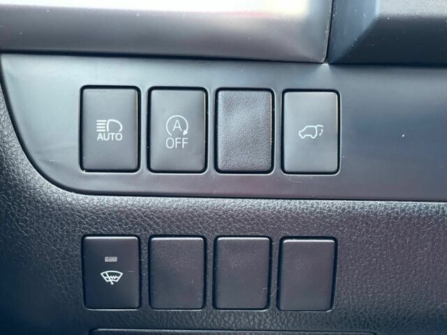 Белый Тойота Хайлендер, объемом двигателя 3.5 л и пробегом 125 тыс. км за 33600 $, фото 17 на Automoto.ua