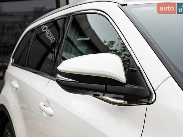 Белый Тойота Хайлендер, объемом двигателя 3.46 л и пробегом 26 тыс. км за 37950 $, фото 20 на Automoto.ua