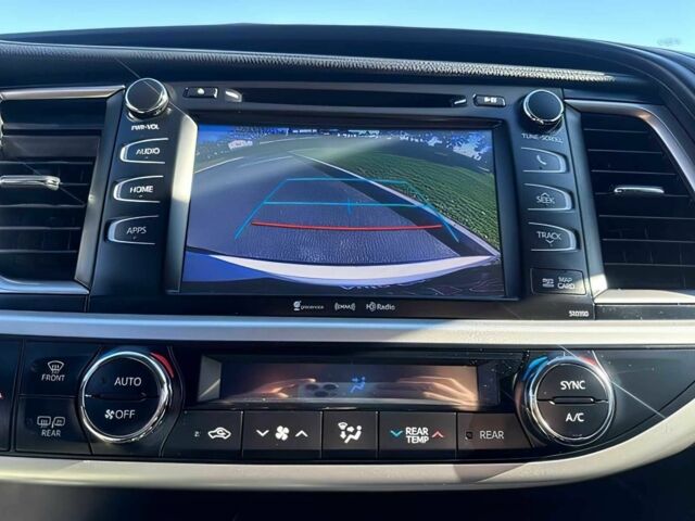 Белый Тойота Хайлендер, объемом двигателя 3.5 л и пробегом 36 тыс. км за 14000 $, фото 8 на Automoto.ua