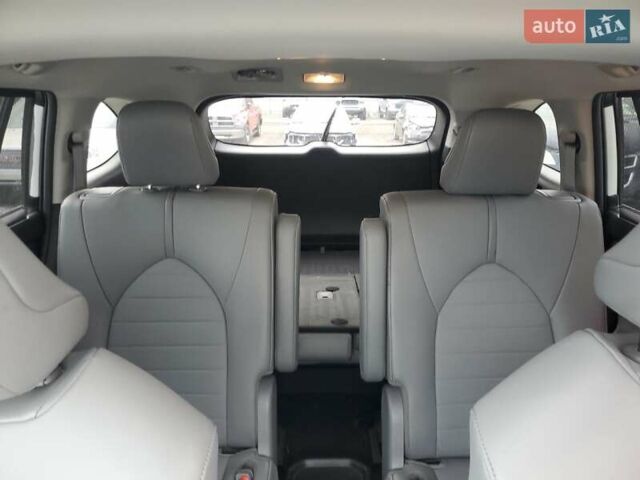 Белый Тойота Хайлендер, объемом двигателя 2.49 л и пробегом 100 тыс. км за 15300 $, фото 9 на Automoto.ua