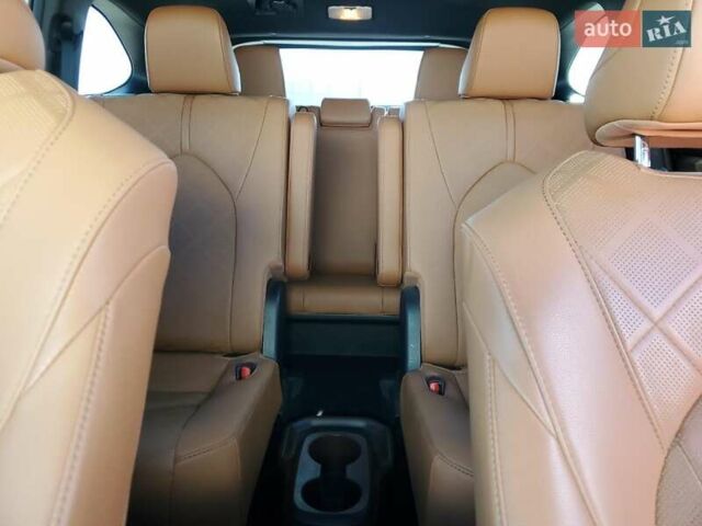 Белый Тойота Хайлендер, объемом двигателя 3.5 л и пробегом 82 тыс. км за 13600 $, фото 9 на Automoto.ua