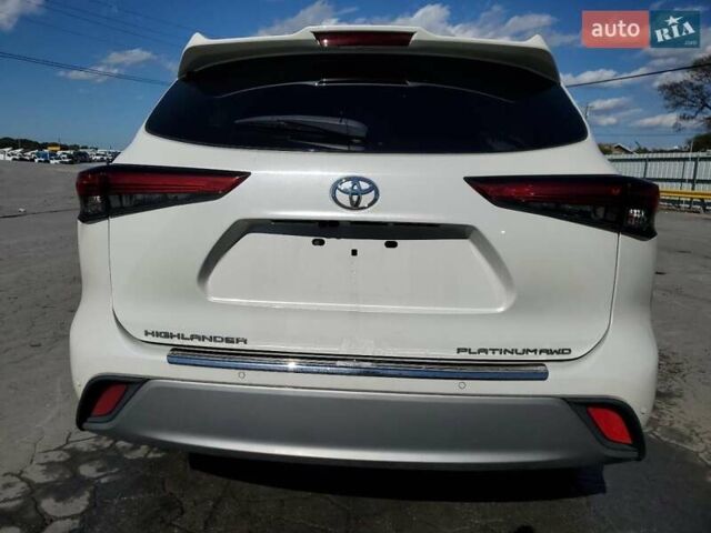 Белый Тойота Хайлендер, объемом двигателя 3.5 л и пробегом 82 тыс. км за 13600 $, фото 5 на Automoto.ua