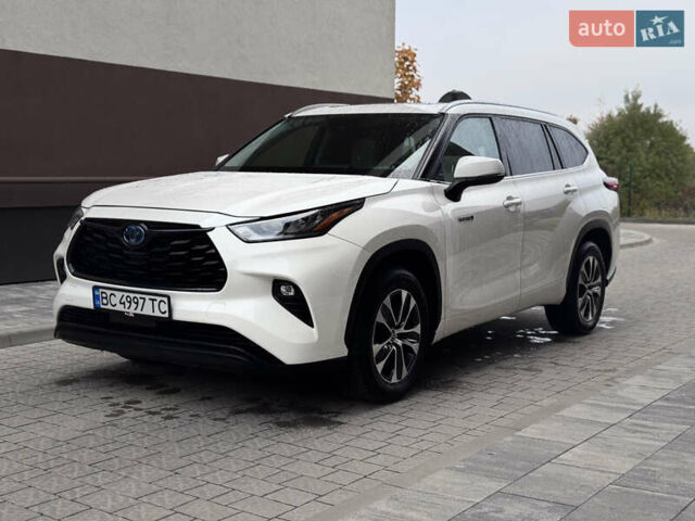 Тойота Хайлендер 2020 в Львове на Automoto.ua Белый Тойота Хайлендер, объемом двигателя 2.49 л и пробегом 60 тыс. км за 47500 $, фото 16 на Automoto.ua