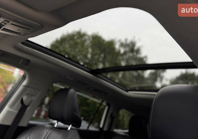 Білий Тойота Хайлендер, об'ємом двигуна 3.46 л та пробігом 49 тис. км за 44400 $, фото 15 на Automoto.ua