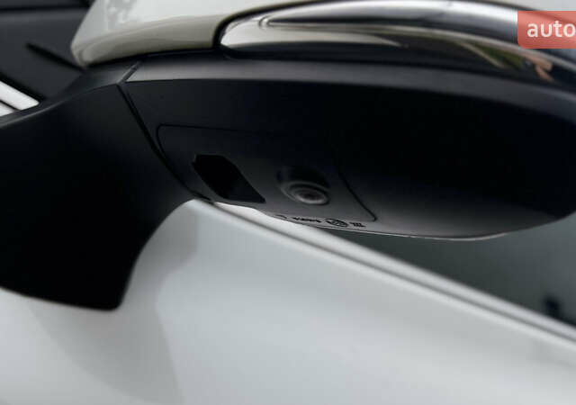 Белый Тойота Хайлендер, объемом двигателя 3.46 л и пробегом 49 тыс. км за 44500 $, фото 21 на Automoto.ua