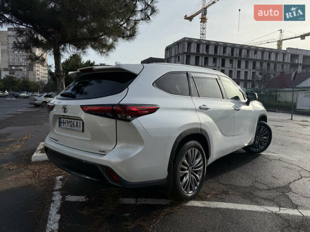 Белый Тойота Хайлендер, объемом двигателя 3.46 л и пробегом 52 тыс. км за 42500 $, фото 7 на Automoto.ua