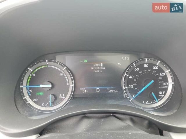 Белый Тойота Хайлендер, объемом двигателя 2.49 л и пробегом 100 тыс. км за 15300 $, фото 8 на Automoto.ua