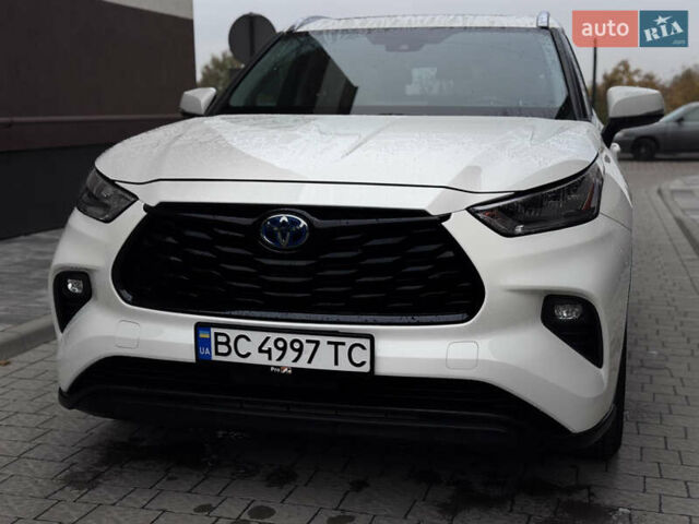 Тойота Хайлендер 2020 в Львове на Automoto.ua Белый Тойота Хайлендер, объемом двигателя 2.49 л и пробегом 60 тыс. км за 47500 $, фото 19 на Automoto.ua