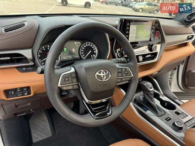 Белый Тойота Хайлендер, объемом двигателя 3.46 л и пробегом 41 тыс. км за 46700 $, фото 28 на Automoto.ua