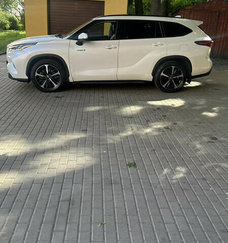 Белый Тойота Хайлендер, объемом двигателя 2.49 л и пробегом 60 тыс. км за 61000 $, фото 29 на Automoto.ua