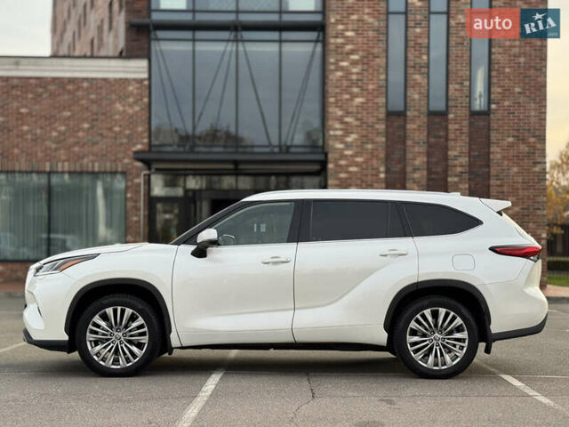 Белый Тойота Хайлендер, объемом двигателя 3.46 л и пробегом 41 тыс. км за 46700 $, фото 12 на Automoto.ua