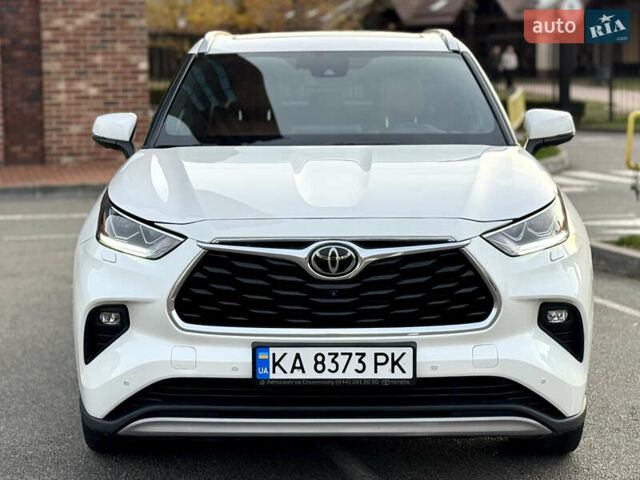 Белый Тойота Хайлендер, объемом двигателя 3.46 л и пробегом 41 тыс. км за 46700 $, фото 5 на Automoto.ua