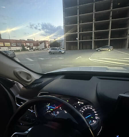 Белый Тойота Хайлендер, объемом двигателя 2.49 л и пробегом 60 тыс. км за 61000 $, фото 13 на Automoto.ua