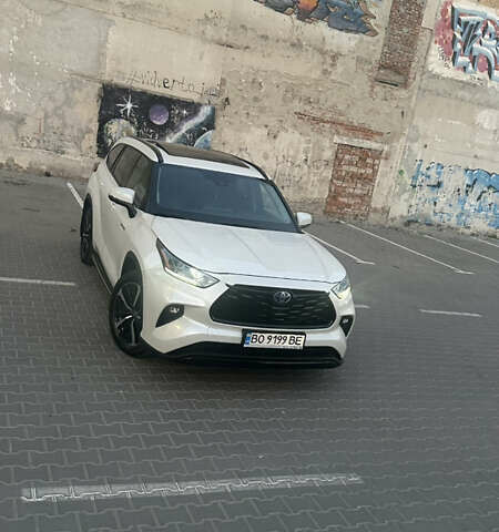 Белый Тойота Хайлендер, объемом двигателя 2.49 л и пробегом 60 тыс. км за 61000 $, фото 10 на Automoto.ua