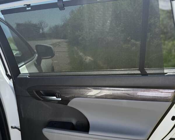 Белый Тойота Хайлендер, объемом двигателя 2.49 л и пробегом 41 тыс. км за 56500 $, фото 10 на Automoto.ua