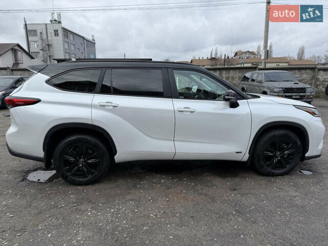 Белый Тойота Хайлендер, объемом двигателя 2.49 л и пробегом 39 тыс. км за 46500 $, фото 3 на Automoto.ua