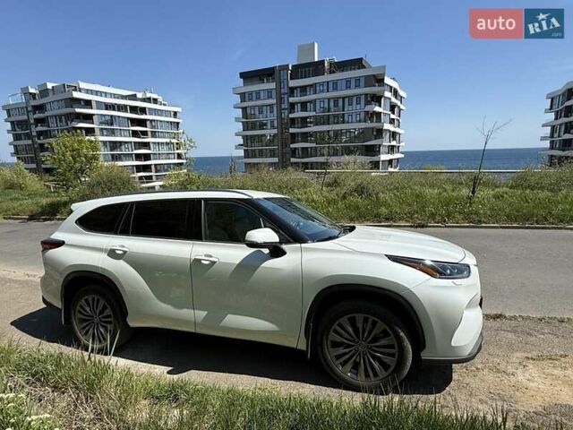 Белый Тойота Хайлендер, объемом двигателя 2.49 л и пробегом 41 тыс. км за 56500 $, фото 12 на Automoto.ua