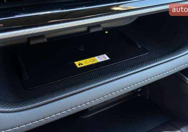 Белый Тойота Хайлендер, объемом двигателя 2.49 л и пробегом 75 тыс. км за 59700 $, фото 12 на Automoto.ua