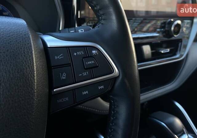 Белый Тойота Хайлендер, объемом двигателя 2.49 л и пробегом 75 тыс. км за 59700 $, фото 15 на Automoto.ua