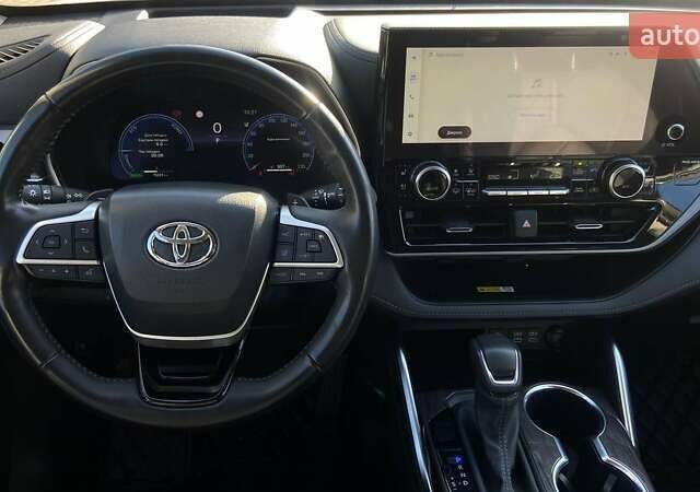 Белый Тойота Хайлендер, объемом двигателя 2.49 л и пробегом 75 тыс. км за 59700 $, фото 8 на Automoto.ua