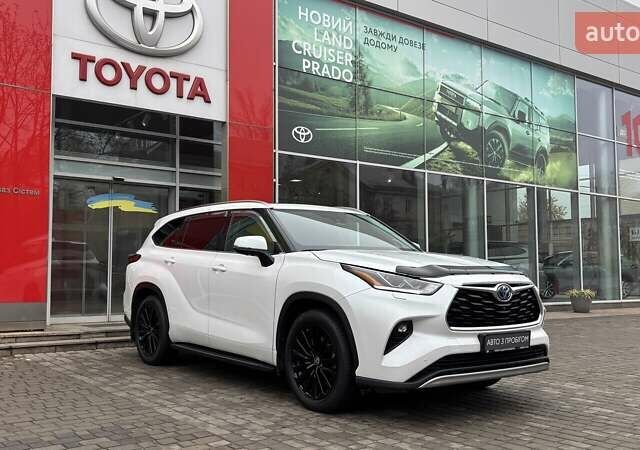 Білий Тойота Хайлендер, об'ємом двигуна 2.49 л та пробігом 138 тис. км за 49500 $, фото 18 на Automoto.ua