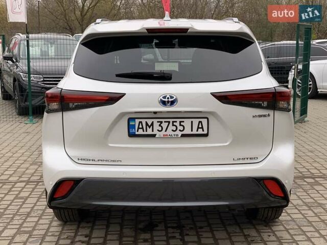 Белый Тойота Хайлендер, объемом двигателя 2.5 л и пробегом 13 тыс. км за 56999 $, фото 16 на Automoto.ua