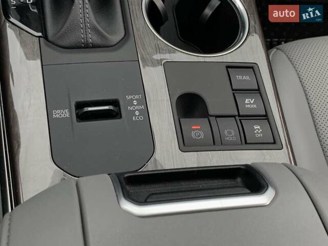 Белый Тойота Хайлендер, объемом двигателя 2.5 л и пробегом 13 тыс. км за 56999 $, фото 53 на Automoto.ua