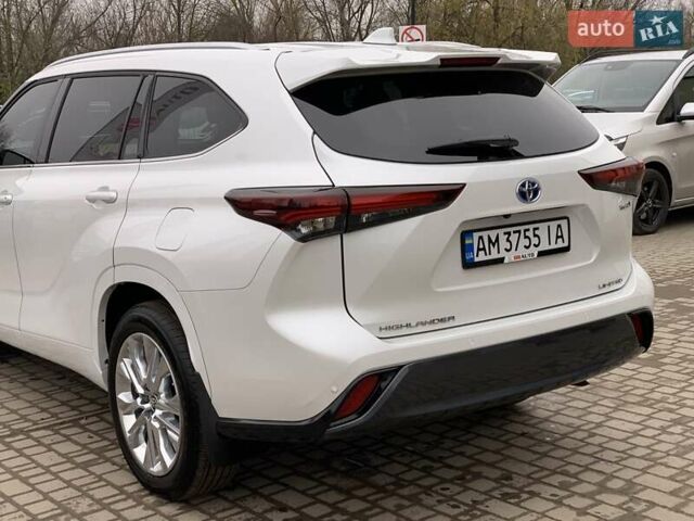 Белый Тойота Хайлендер, объемом двигателя 2.5 л и пробегом 13 тыс. км за 56999 $, фото 17 на Automoto.ua