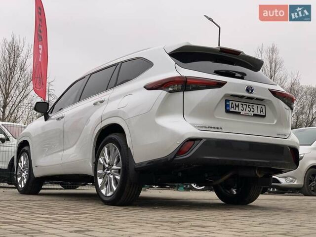 Белый Тойота Хайлендер, объемом двигателя 2.5 л и пробегом 13 тыс. км за 56999 $, фото 20 на Automoto.ua