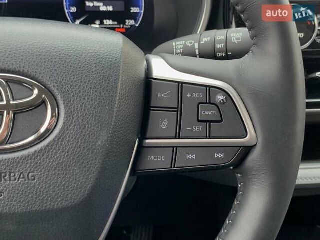 Белый Тойота Хайлендер, объемом двигателя 2.5 л и пробегом 13 тыс. км за 56999 $, фото 49 на Automoto.ua