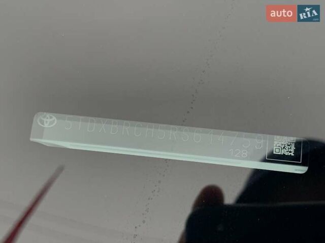 Белый Тойота Хайлендер, объемом двигателя 2.5 л и пробегом 13 тыс. км за 56999 $, фото 67 на Automoto.ua