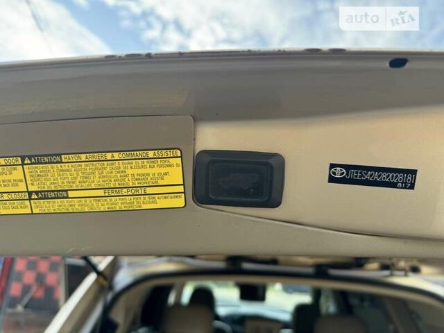 Бежевый Тойота Хайлендер, объемом двигателя 3.46 л и пробегом 280 тыс. км за 13200 $, фото 29 на Automoto.ua