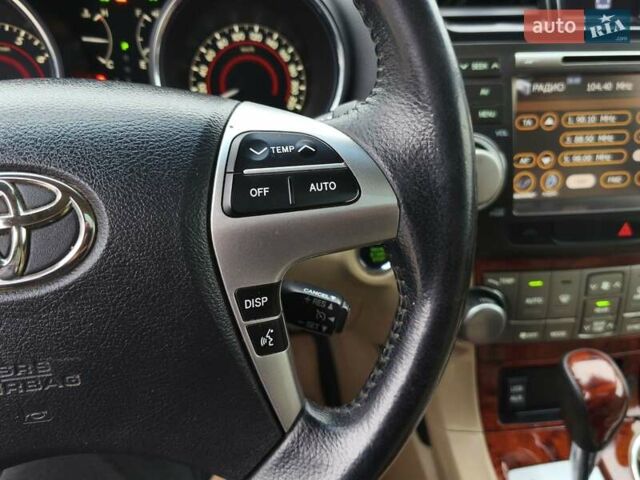 Бежевый Тойота Хайлендер, объемом двигателя 3.46 л и пробегом 302 тыс. км за 18600 $, фото 25 на Automoto.ua