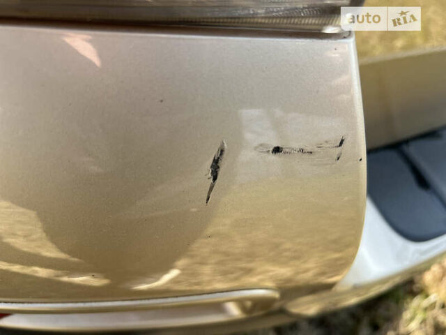 Тойота Хайлендер 2011 в Верхнеднепровске на Automoto.ua Бежевый Тойота Хайлендер, объемом двигателя 3.49 л и пробегом 290 тыс. км за 18000 $, фото 11 на Automoto.ua