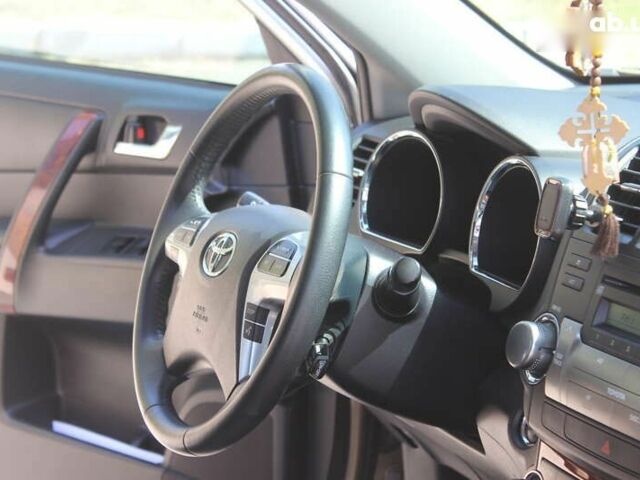 Бежевий Тойота Хайлендер, об'ємом двигуна 3.5 л та пробігом 113 тис. км за 17990 $, фото 26 на Automoto.ua