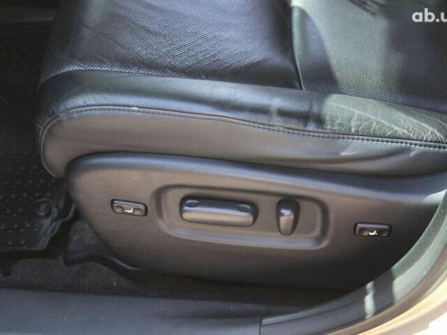 Бежевий Тойота Хайлендер, об'ємом двигуна 3.5 л та пробігом 113 тис. км за 17990 $, фото 19 на Automoto.ua