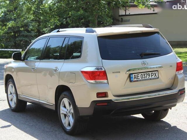 Бежевий Тойота Хайлендер, об'ємом двигуна 3.5 л та пробігом 113 тис. км за 17990 $, фото 9 на Automoto.ua