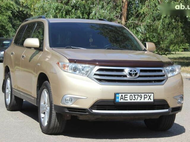 Бежевий Тойота Хайлендер, об'ємом двигуна 3.5 л та пробігом 113 тис. км за 17990 $, фото 4 на Automoto.ua