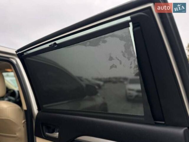 Бежевий Тойота Хайлендер, об'ємом двигуна 3.46 л та пробігом 166 тис. км за 23990 $, фото 17 на Automoto.ua