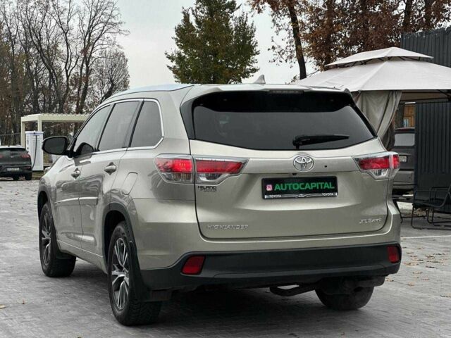 Бежевый Тойота Хайлендер, объемом двигателя 3.5 л и пробегом 166 тыс. км за 23990 $, фото 6 на Automoto.ua