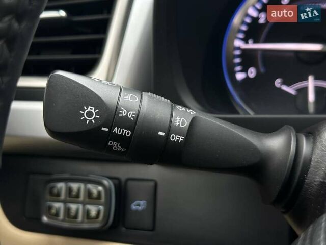 Бежевый Тойота Хайлендер, объемом двигателя 3.46 л и пробегом 166 тыс. км за 23990 $, фото 34 на Automoto.ua