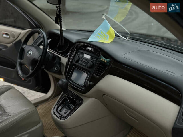 Чорний Тойота Хайлендер, об'ємом двигуна 3 л та пробігом 320 тис. км за 7400 $, фото 37 на Automoto.ua