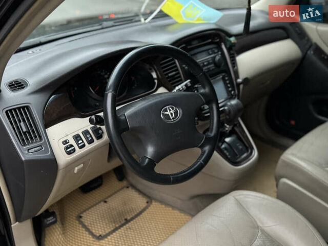 Чорний Тойота Хайлендер, об'ємом двигуна 3 л та пробігом 320 тис. км за 7400 $, фото 23 на Automoto.ua