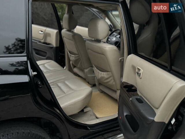 Чорний Тойота Хайлендер, об'ємом двигуна 3 л та пробігом 320 тис. км за 7400 $, фото 33 на Automoto.ua