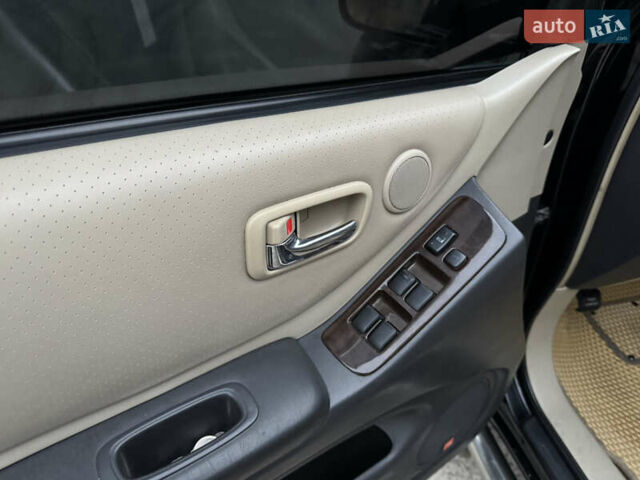 Чорний Тойота Хайлендер, об'ємом двигуна 3 л та пробігом 320 тис. км за 7400 $, фото 21 на Automoto.ua