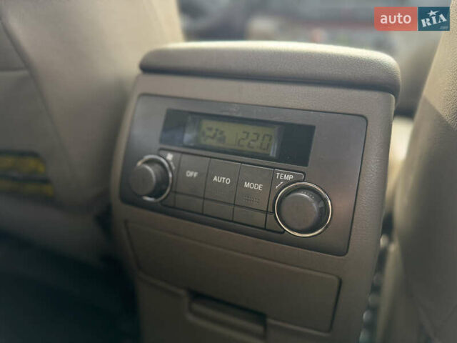 Тойота Хайлендер 2008 в Киеве на Automoto.ua Черный Тойота Хайлендер, объемом двигателя 3.5 л и пробегом 257 тыс. км за 13990 $, фото 21 на Automoto.ua