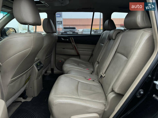 Черный Тойота Хайлендер, объемом двигателя 3.5 л и пробегом 257 тыс. км за 11990 $, фото 9 на Automoto.ua