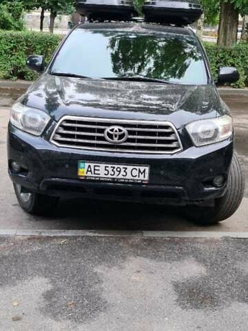 Тойота Хайлендер 2008 в Днепре (Днепропетровске) на Automoto.ua Черный Тойота Хайлендер, объемом двигателя 3.46 л и пробегом 235 тыс. км за 13800 $, фото 25 на Automoto.ua