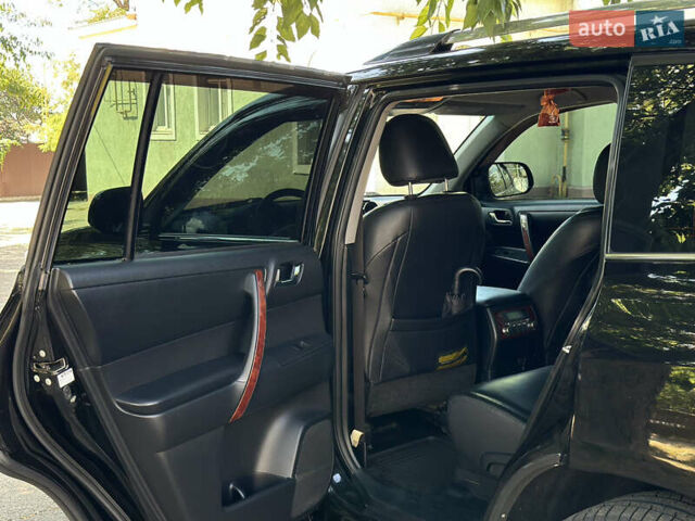 Черный Тойота Хайлендер, объемом двигателя 3.46 л и пробегом 250 тыс. км за 17500 $, фото 9 на Automoto.ua