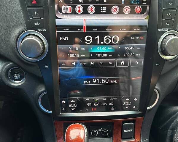 Чорний Тойота Хайлендер, об'ємом двигуна 3.5 л та пробігом 230 тис. км за 16200 $, фото 13 на Automoto.ua